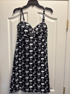 Black & White Tropical Print Sundress